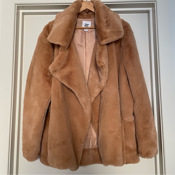 ❌SOLD❌Tiger Mist Faux Fur Coat 🤎NWOT - Picture 3 of 10